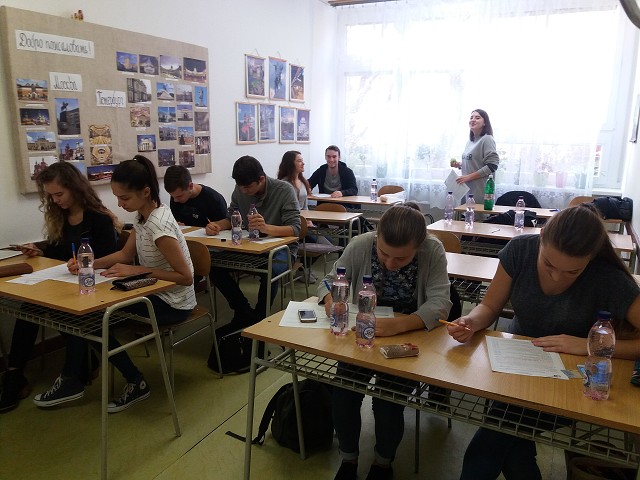 štvrtok, 19. októbra 2017 9:07:52