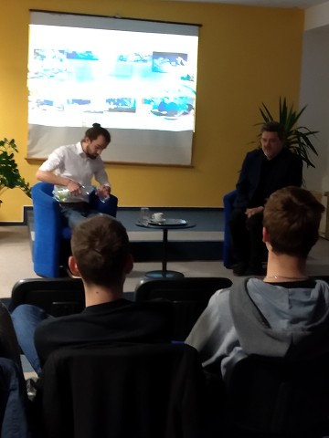 streda, 12. decembra 2018 16:09:16