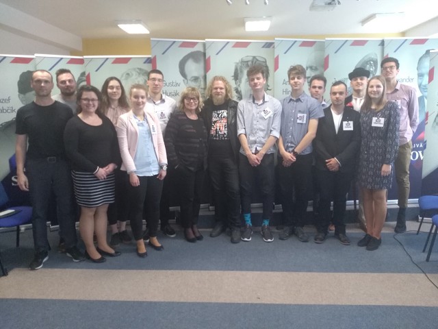 piatok, 12. apríla 2019 12:17:28