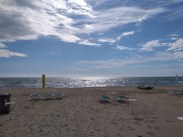 utorok, 30. apríla 2019 16:45:14