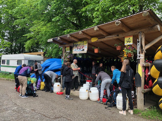 štvrtok, 23. mája 2019 9:58:59