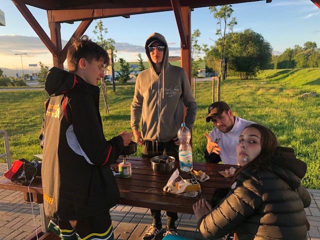 piatok, 24. mája 2019 19:52:14